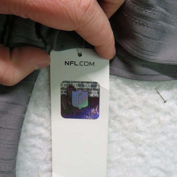 Chicago Bears Polo Shirt Mens Size Extra Large NFL Team Apparel Gray Orange - Picture 11 of 11